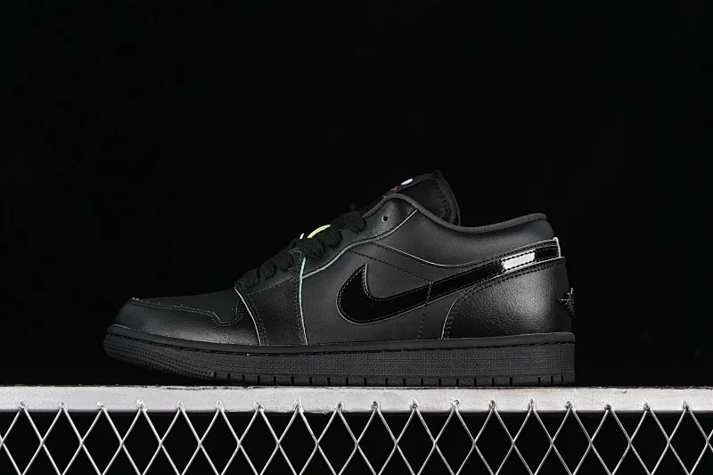 All Categories Air Jordan Jordan Series Basketball Shoes Air Jordan 1 Low Air Jordan 1 Low "Black Cat" AJ1 Joe 1 Special Edition Black Low-top Basketball Shoes HM3690-001
